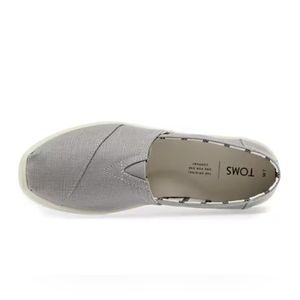 Toms Canvas Cupsole Womens Slip On Shoes Size 7 Gray, New